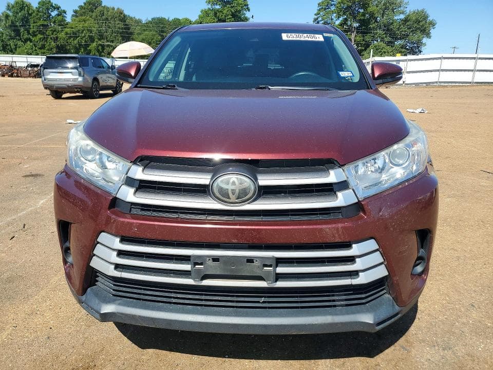 2017 TOYOTA HIGHLANDER LE 5