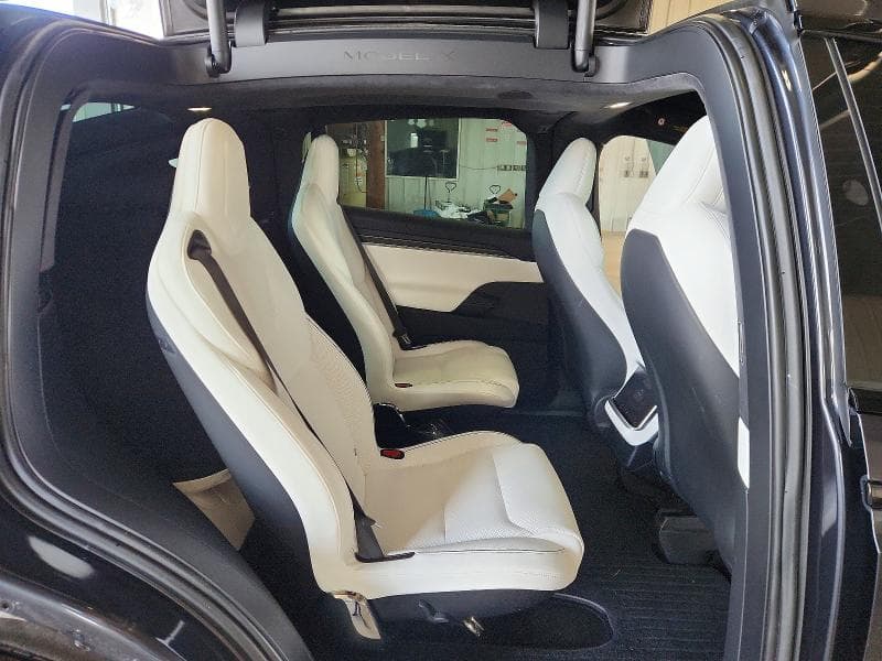 2023 TESLA MODEL X 11
