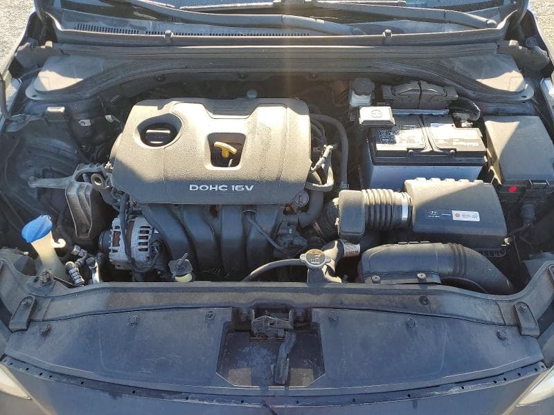 2017 HYUNDAI ELANTRA SE 11