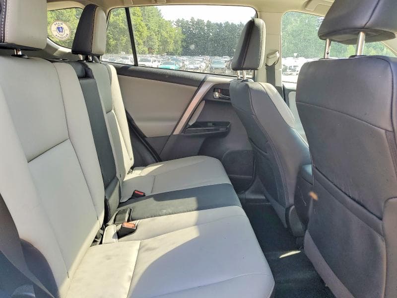 2018 TOYOTA RAV4 LIMITED 11