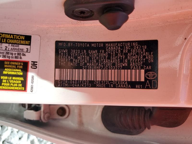2018 TOYOTA COROLLA SE 12