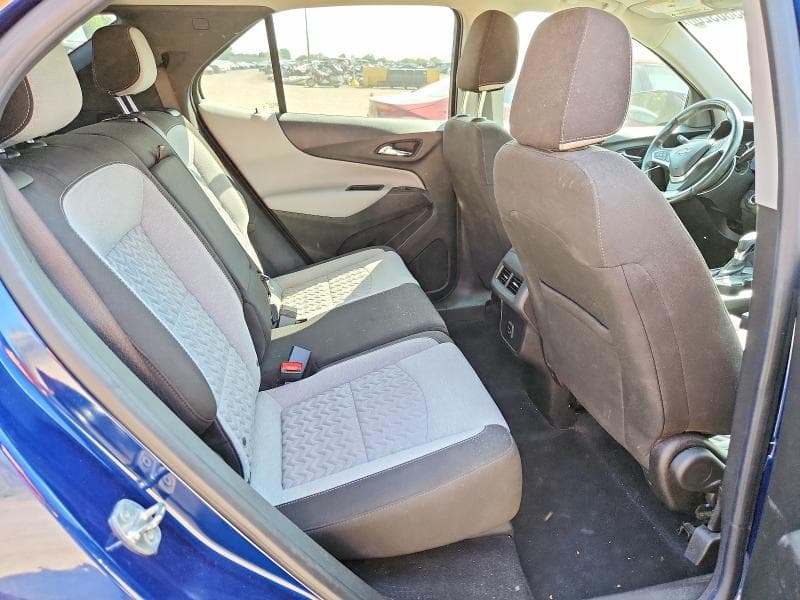 2022 CHEVROLET EQUINOX LT 11