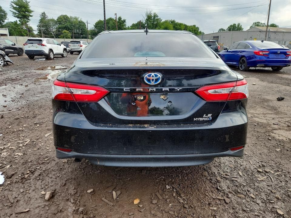 2020 TOYOTA CAMRY LE 6