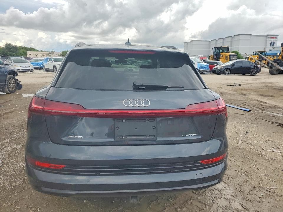 2021 AUDI E-TRON PRESTIGE 6
