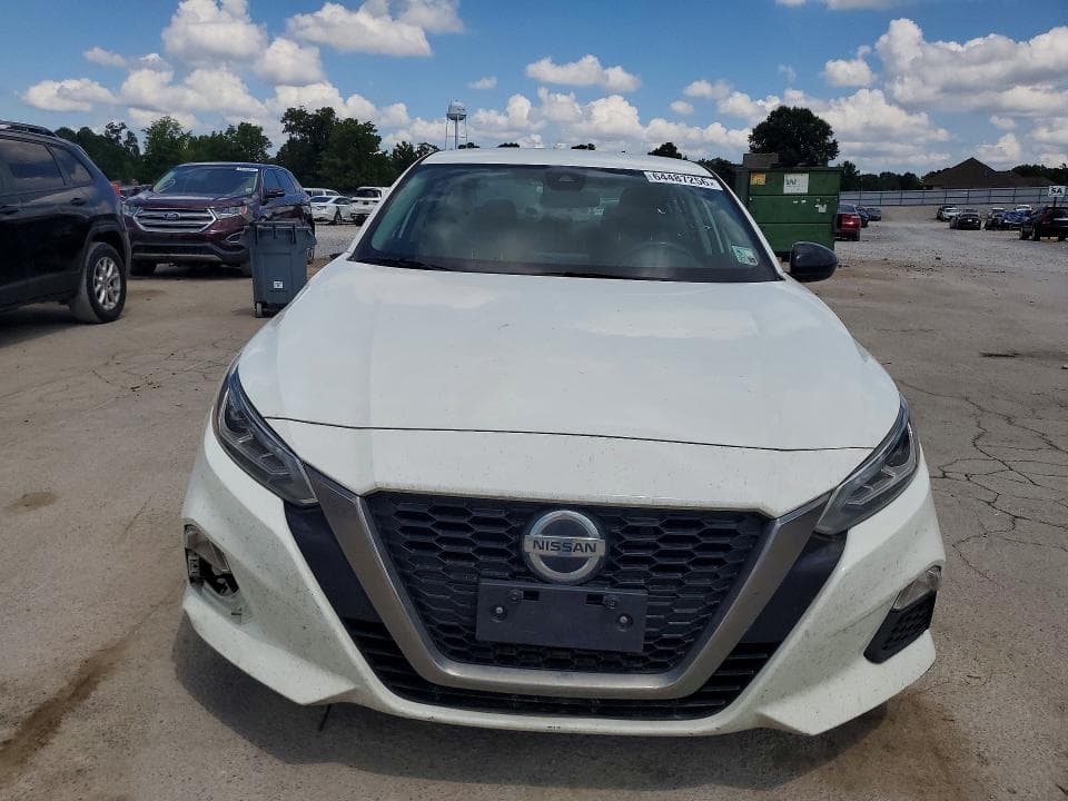2022 NISSAN ALTIMA SR 5
