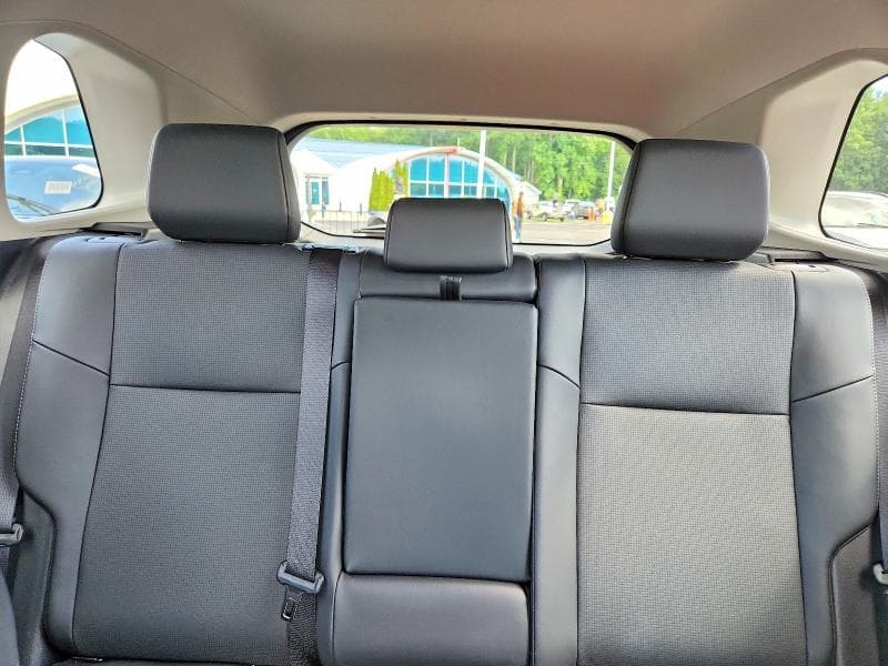 2026 TOYOTA RAV4 XLE PREMIUM 10