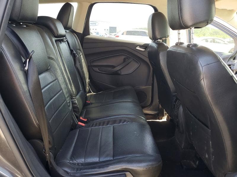 2017 FORD ESCAPE SE 11