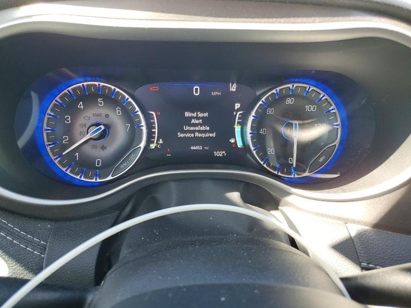 2023 CHRYSLER PACIFICA TOURING L 9