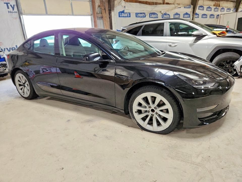 2022 TESLA MODEL 3 4