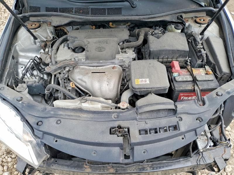 2017 TOYOTA CAMRY LE 11