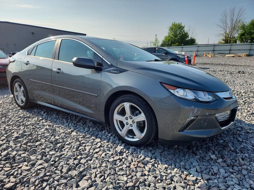2017 CHEVROLET VOLT LT 4
