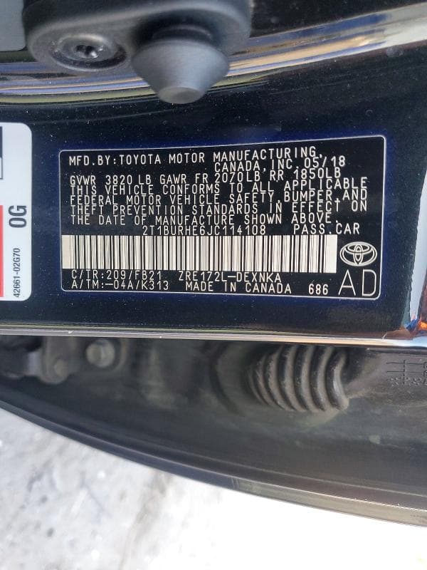2018 TOYOTA COROLLA LE 12