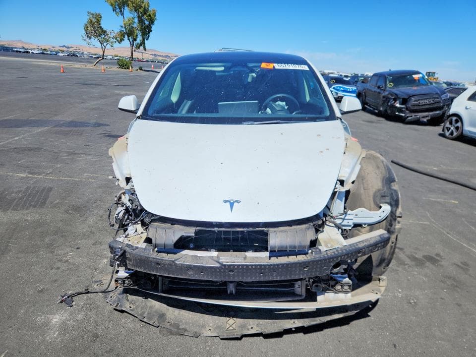 2023 TESLA MODEL 3 5