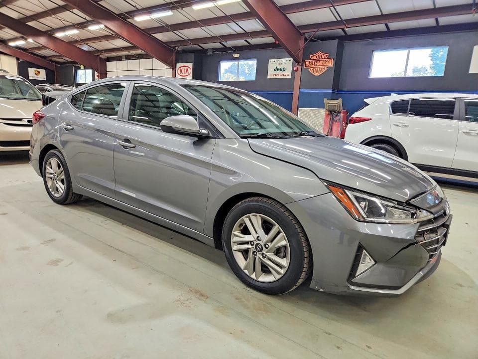 2020 HYUNDAI ELANTRA VALUE EDITION 4
