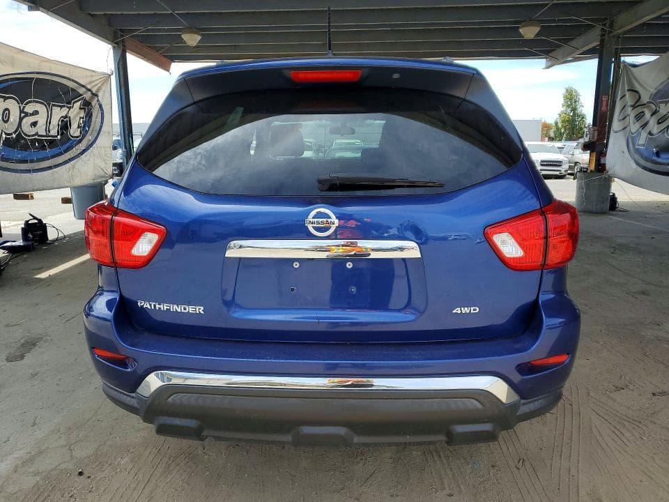 2018 NISSAN PATHFINDER S 6