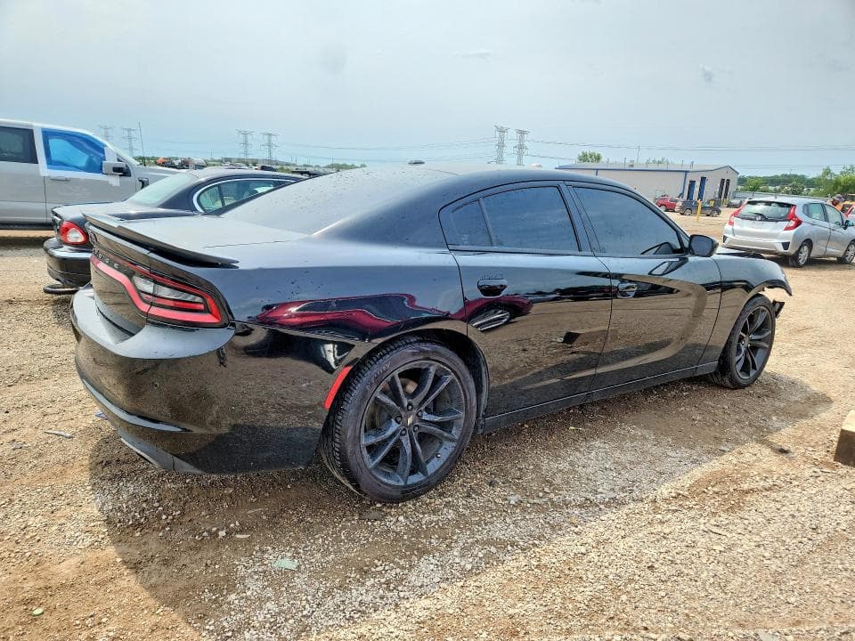 2018 DODGE CHARGER SXT 3