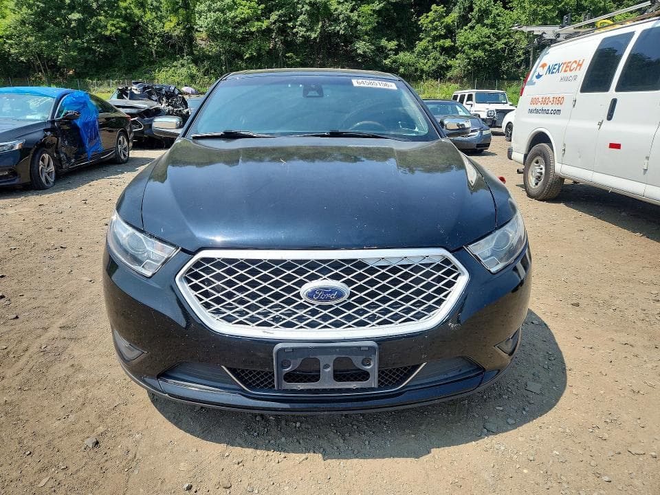 2018 FORD TAURUS LIMITED 5