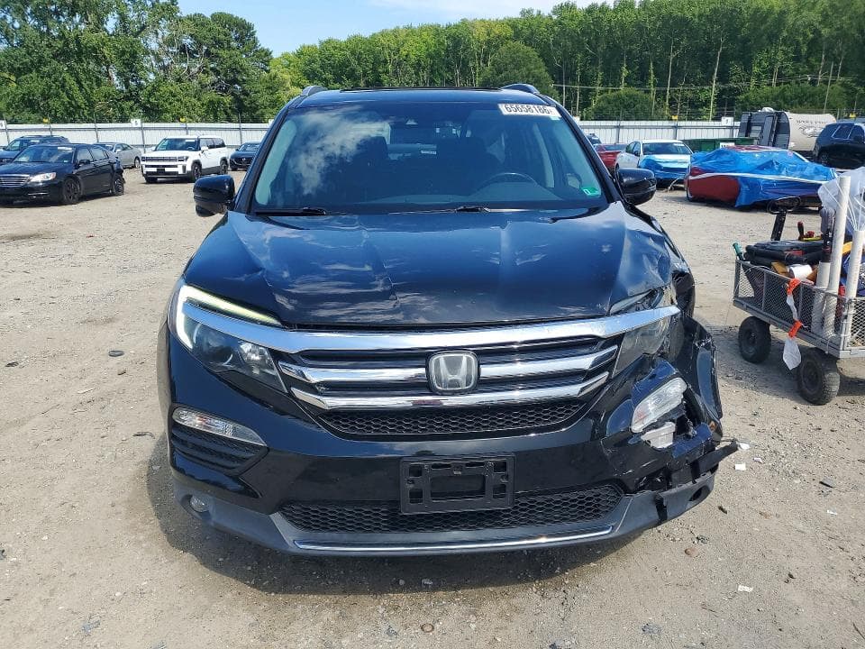 2017 HONDA PILOT TOURING 5