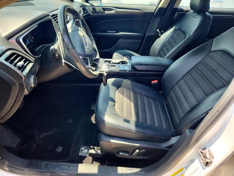 2017 FORD FUSION SE 7