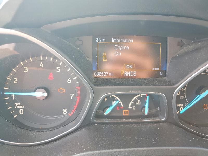2017 FORD ESCAPE SE 9