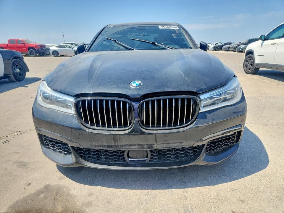 2019 BMW 750 XI 5