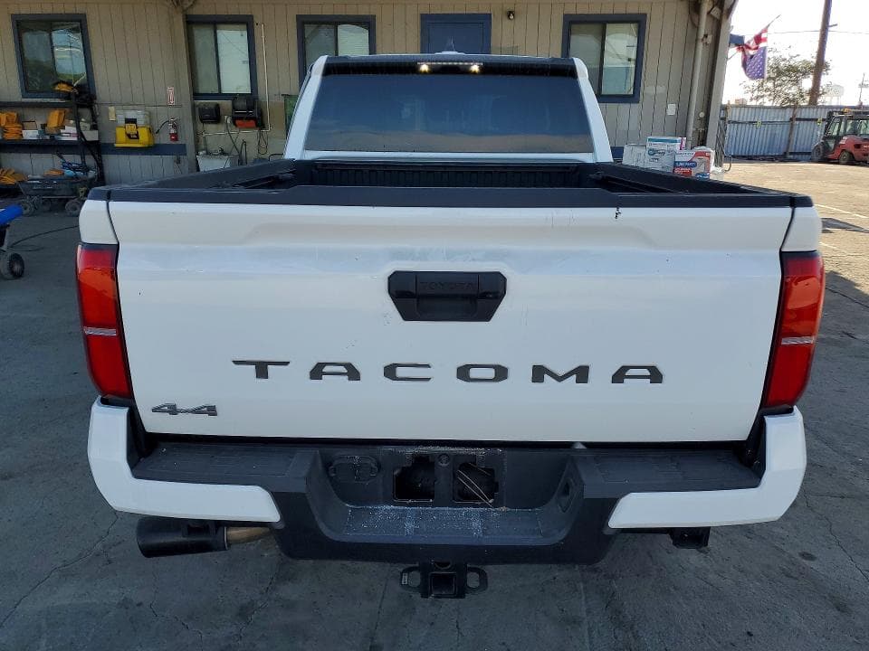 2025 TOYOTA TACOMA SR5 6