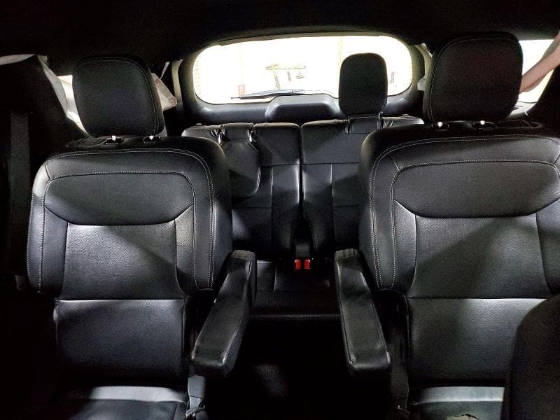 2020 FORD EXPLORER XLT 10