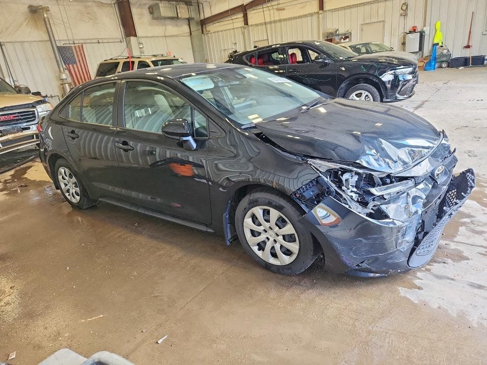 2022 TOYOTA COROLLA LE 4