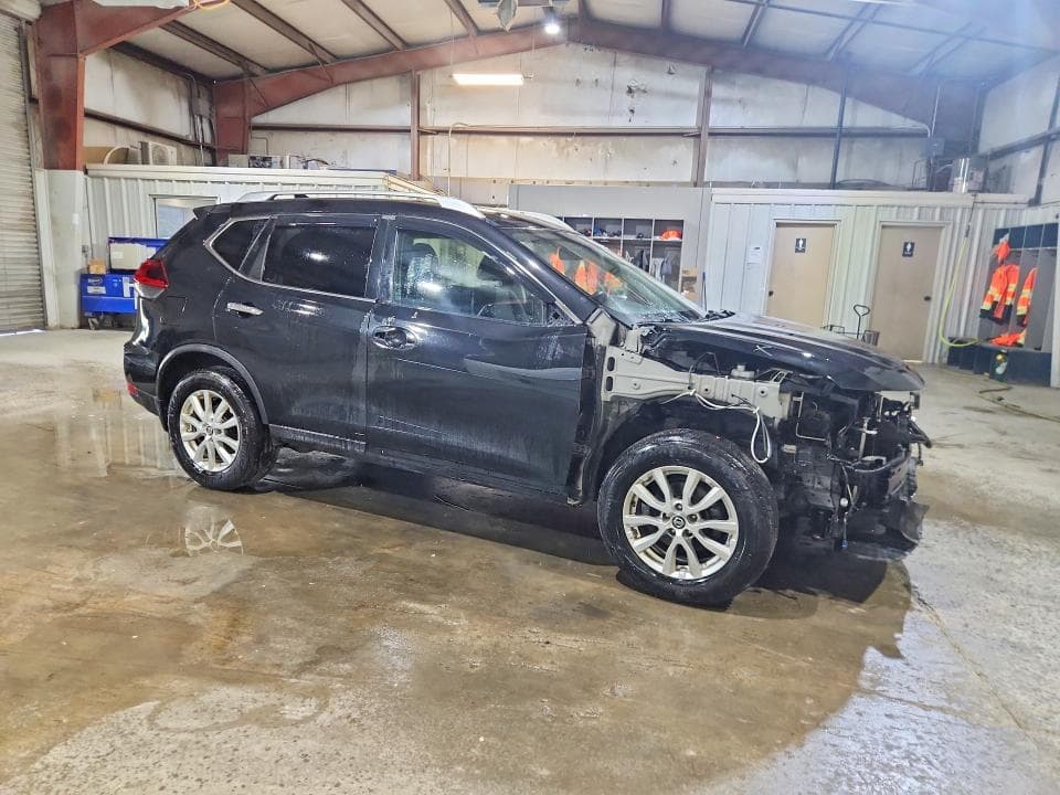 2018 NISSAN ROGUE SV 4