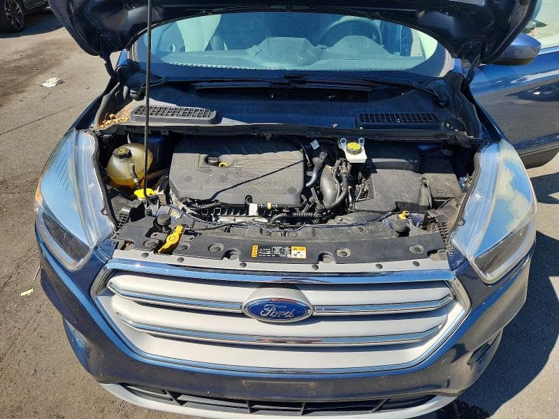 2018 FORD ESCAPE SE 11