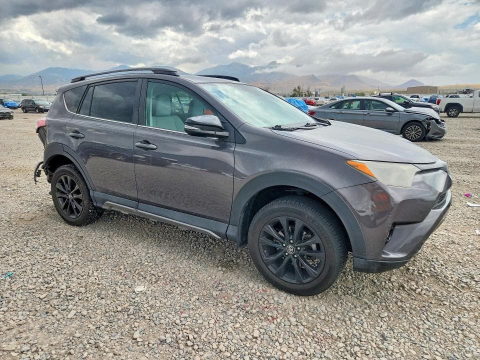 2018 TOYOTA RAV4 ADVENTURE 4