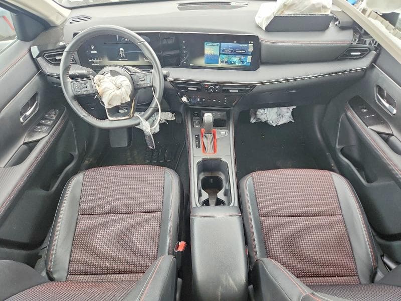 2025 NISSAN KICKS SR 8