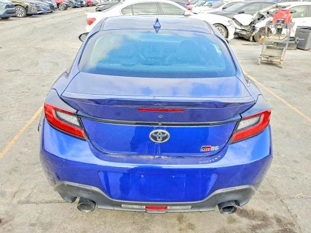 2025 TOYOTA GR86 PREMIUM 6