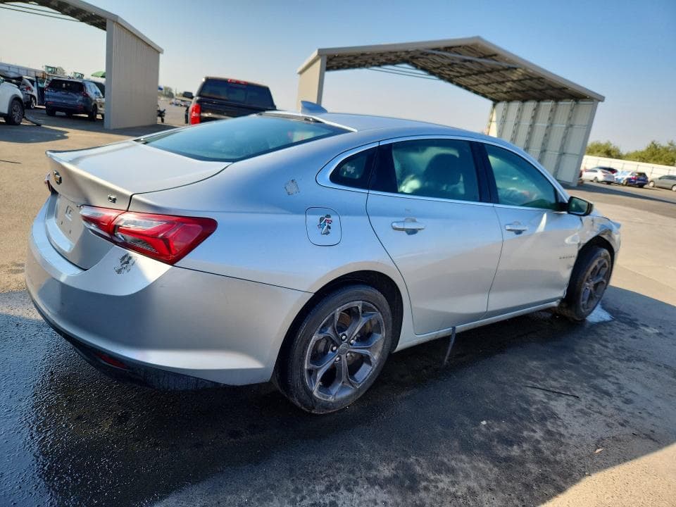 2021 CHEVROLET MALIBU LT 3