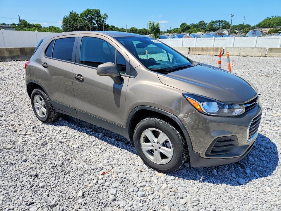 2021 CHEVROLET TRAX LS 4