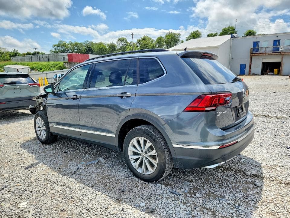 2018 VOLKSWAGEN TIGUAN SE 2