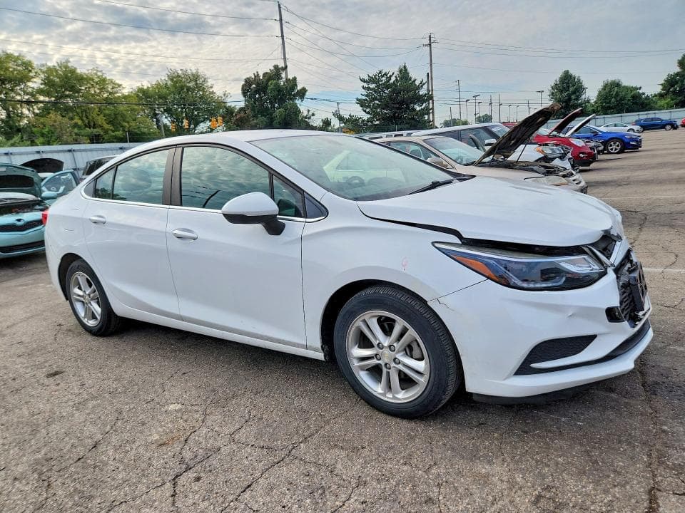 2018 CHEVROLET CRUZE LT 4