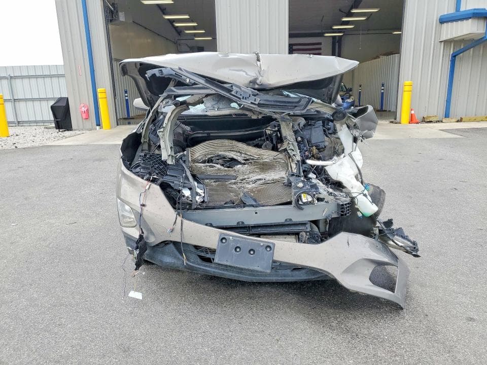 2018 CHEVROLET EQUINOX LT 5