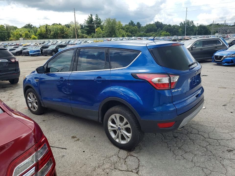2017 FORD ESCAPE SE 2