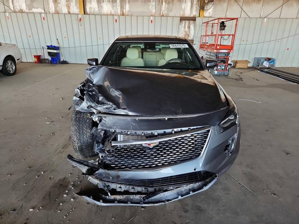 2019 CADILLAC CT6 LUXURY 5