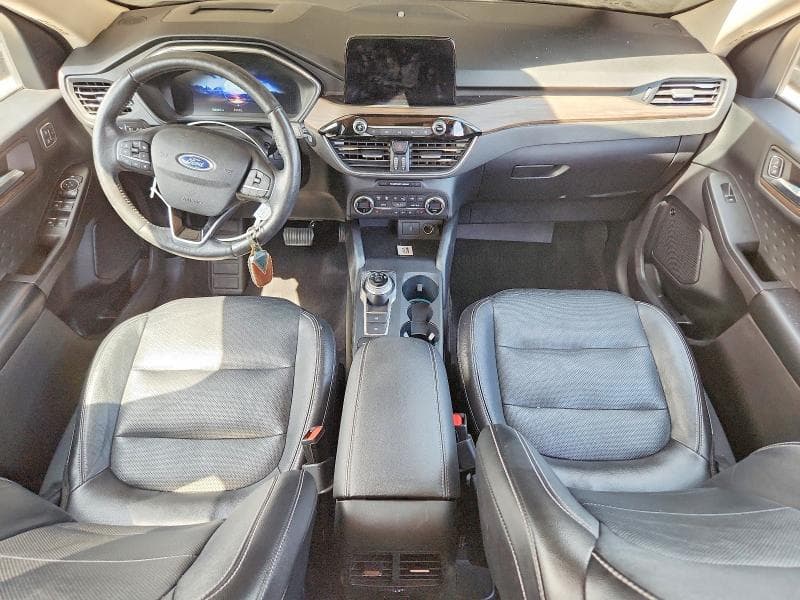 2020 FORD ESCAPE TITANIUM 8
