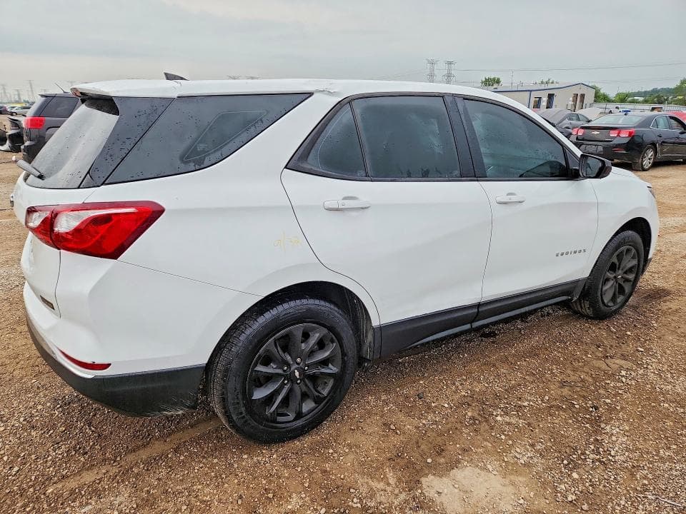 2018 CHEVROLET EQUINOX LS 3