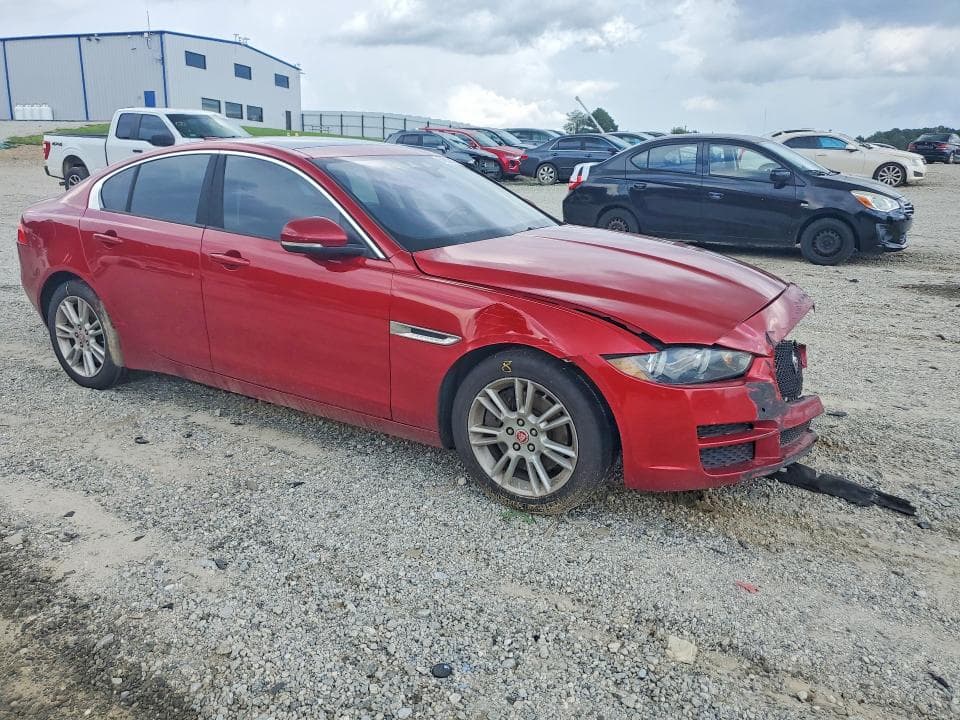 2017 JAGUAR XE PREMIUM 4