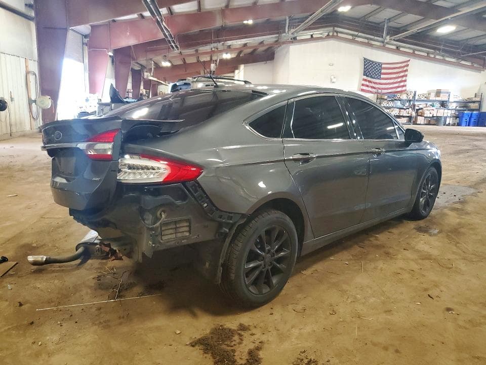 2017 FORD FUSION SE 3