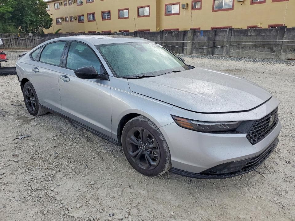 2025 HONDA ACCORD SE 4