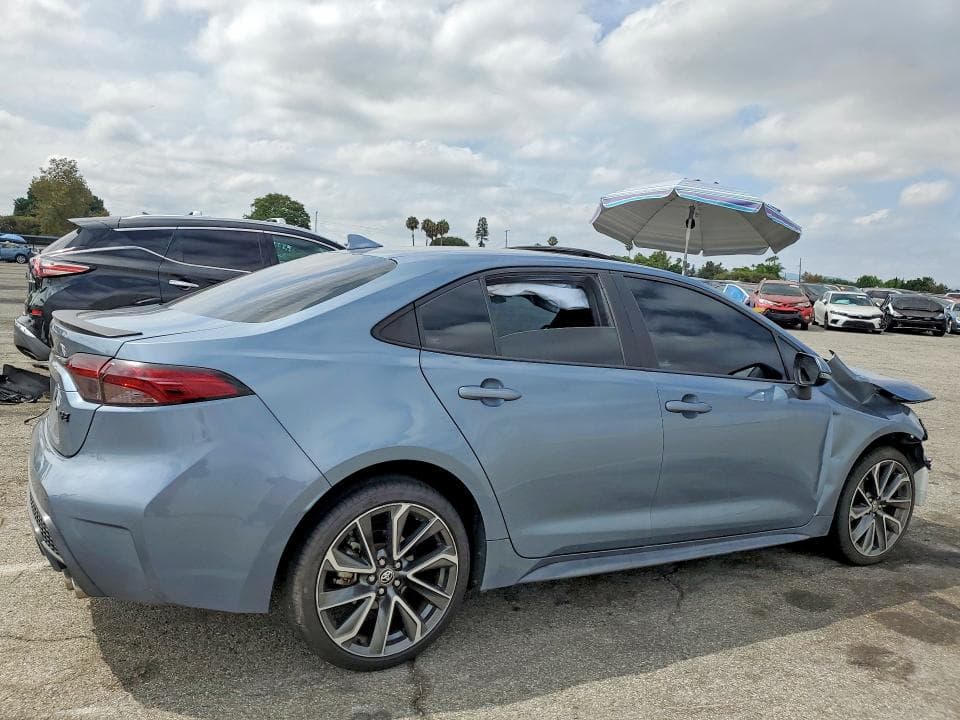 2022 TOYOTA COROLLA SE 3