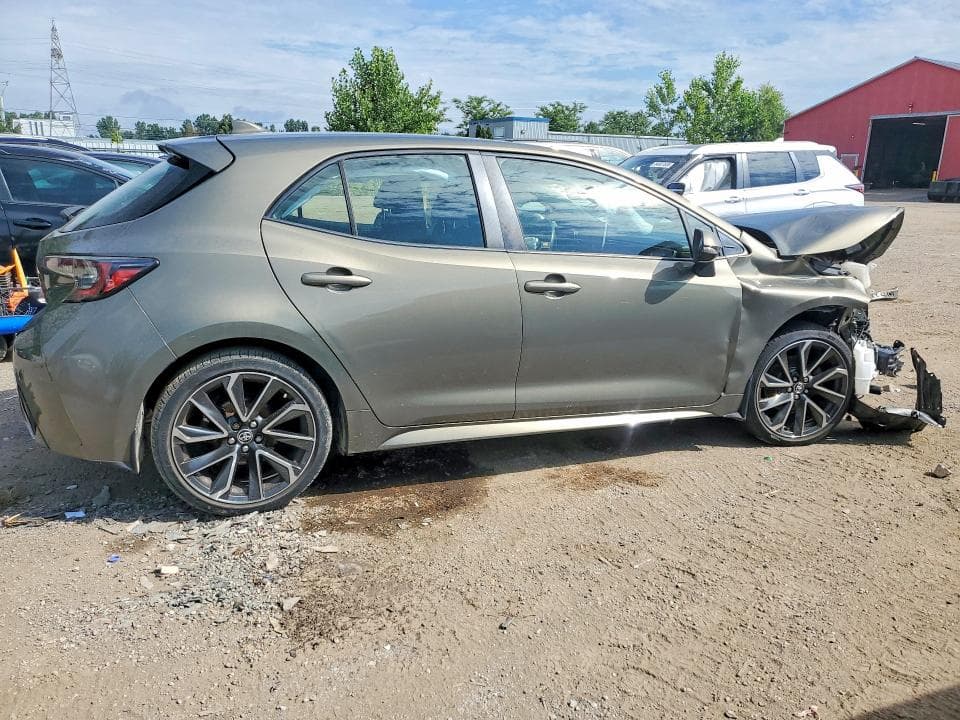 2019 TOYOTA COROLLA SE 3