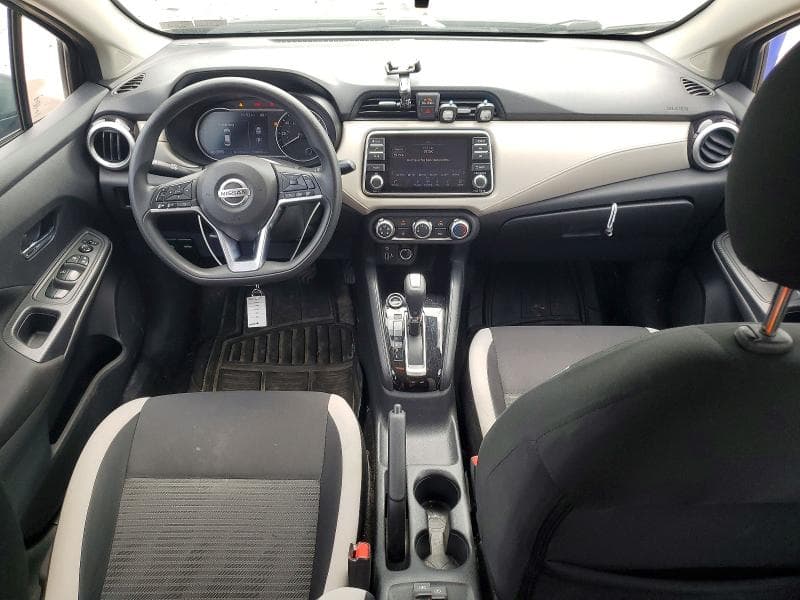2021 NISSAN VERSA SV 8