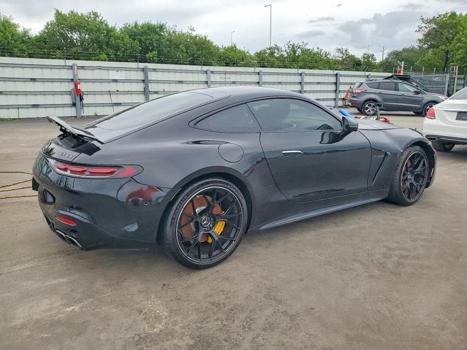 2025 MERCEDES-BENZ AMG GT 63 3