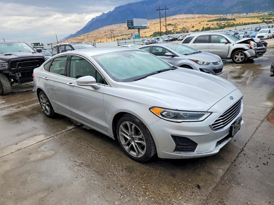 2019 FORD FUSION SEL 4